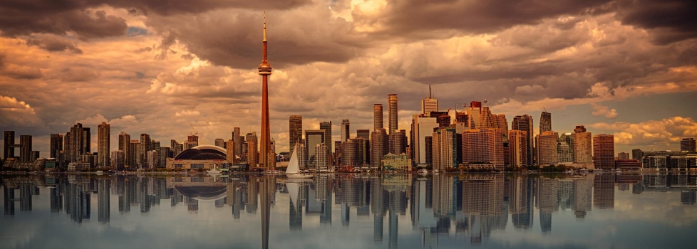 Toronto, Ontario city skyline